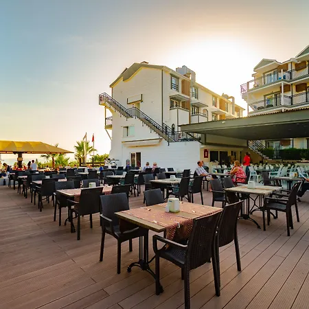 Hotel apartamentowy Joker Hill 3*