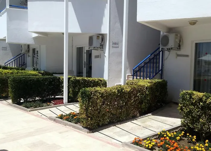 Joker Hill Side