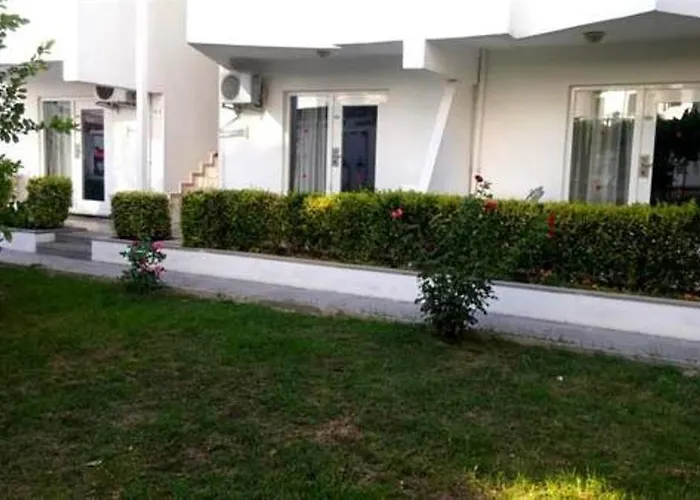 Joker Hill Aparthotel