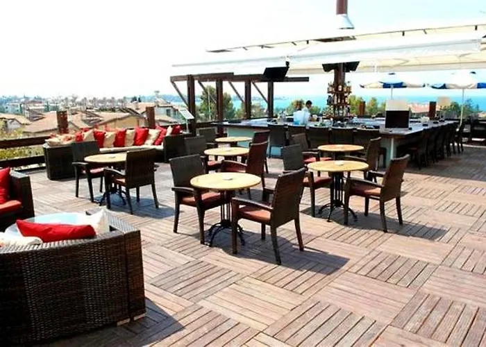 Aparthotel Joker Hill 3*